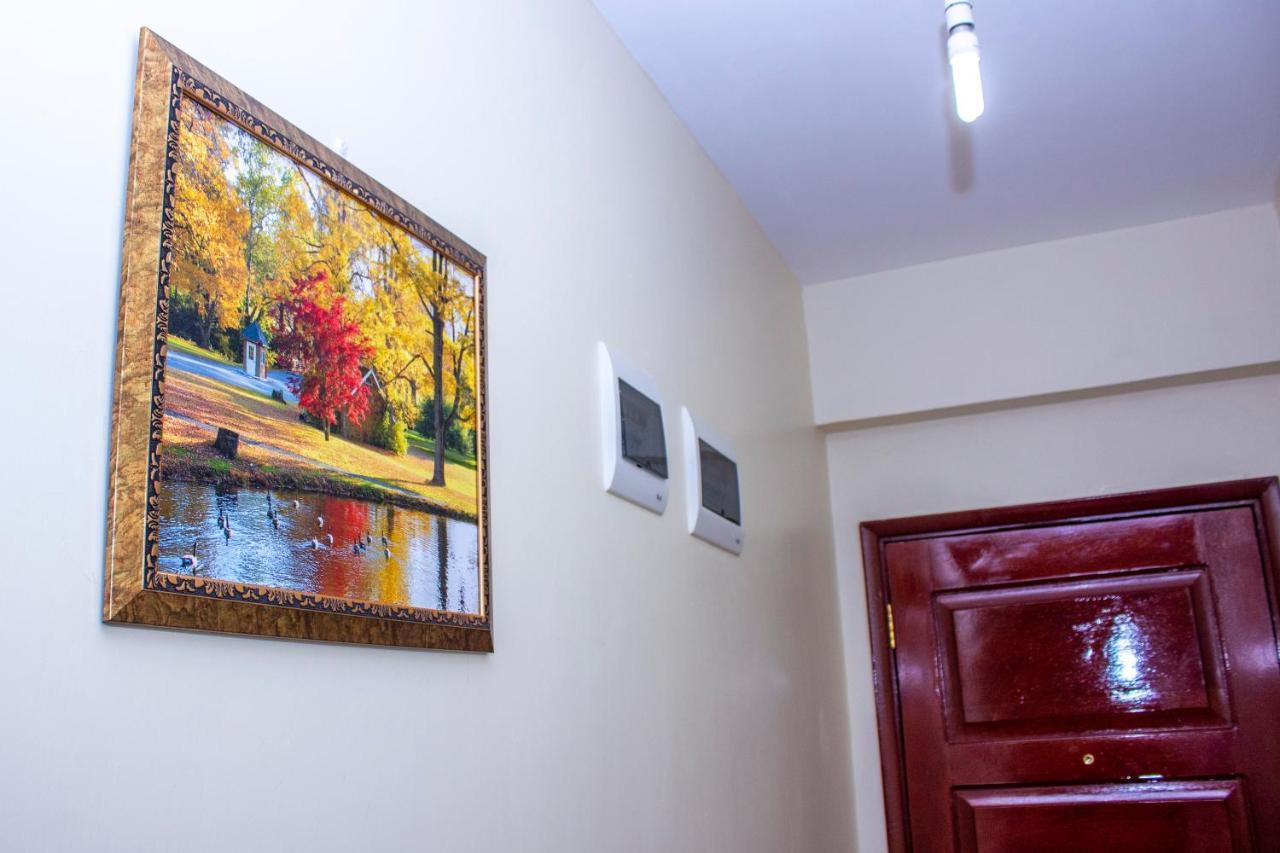 Kasty M Apartments- W Place ไนโรบี ภายนอก รูปภาพ