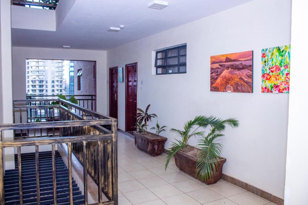 Kasty M Apartments- W Place ไนโรบี ภายนอก รูปภาพ